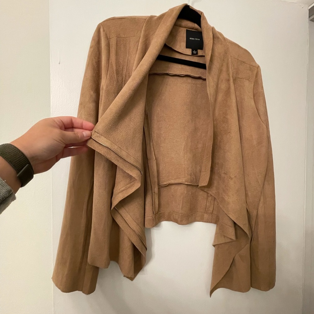 EUC - Vici Collection - Suede-like Drape Jacket in tan - size L - like new